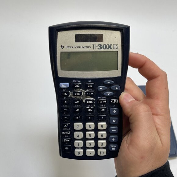 Texas Instruments TI-30X IIS Scientific Calculator Solar Tested Works - Picture 6 of 11